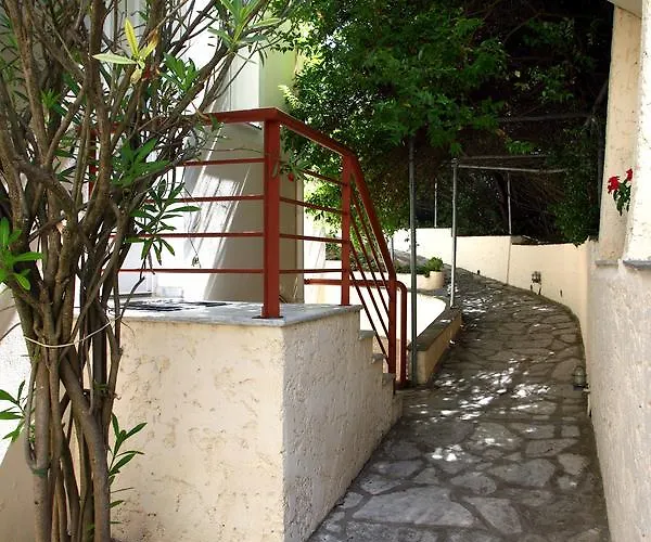 Apart Otel Miranda 3*