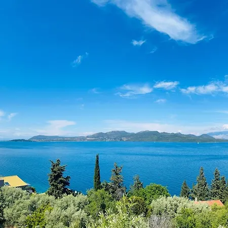 Ξενοδοχείο με διαμερίσματα Miranda Νικιάνα